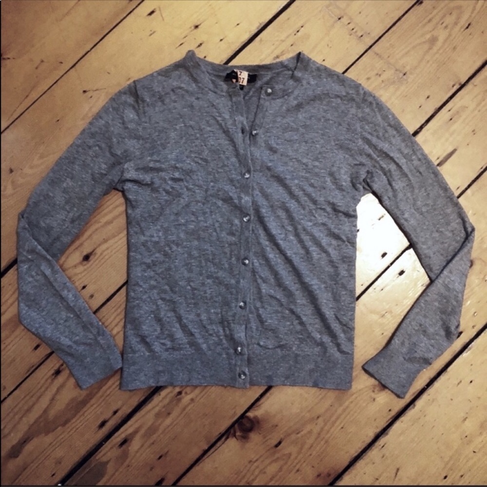 Ann Taylor Gray Button-Down Crew Neck Cardigan L - image 4